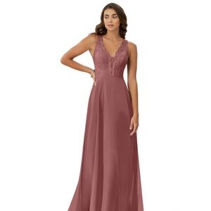 Azazie Darlene Formal Gown / Bridesmaid